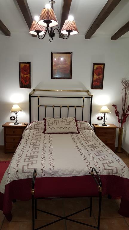 Apartamentos Rurales Tauro Кабесуэла-дель-Валье Экстерьер фото