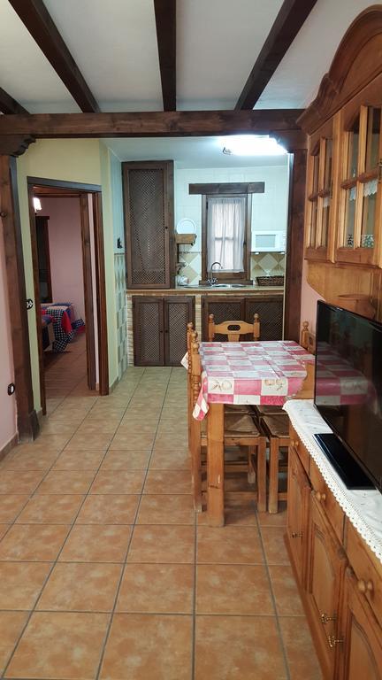 Apartamentos Rurales Tauro Кабесуэла-дель-Валье Экстерьер фото